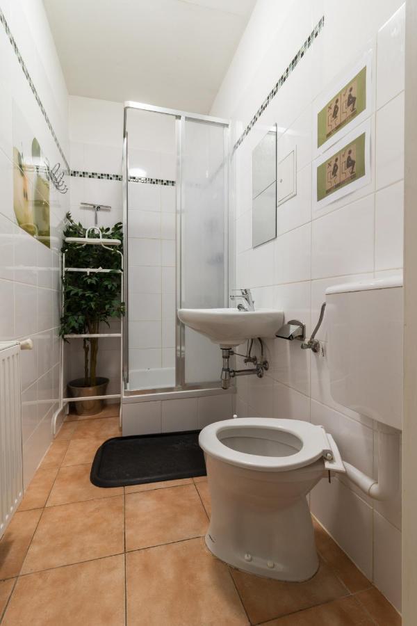 וינה Amaliahostel מראה חיצוני תמונה